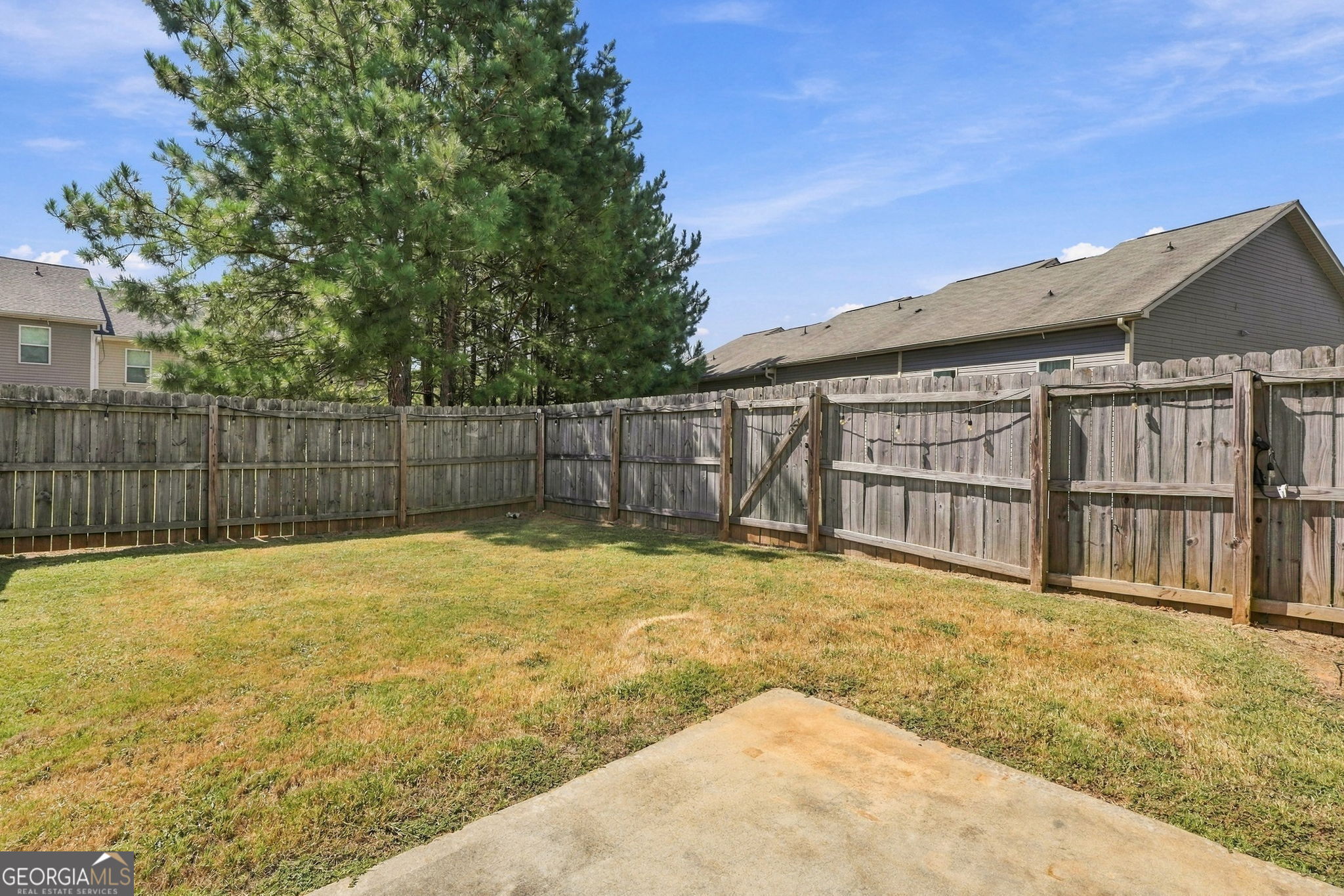 643 Oakside Place Property Photo 16