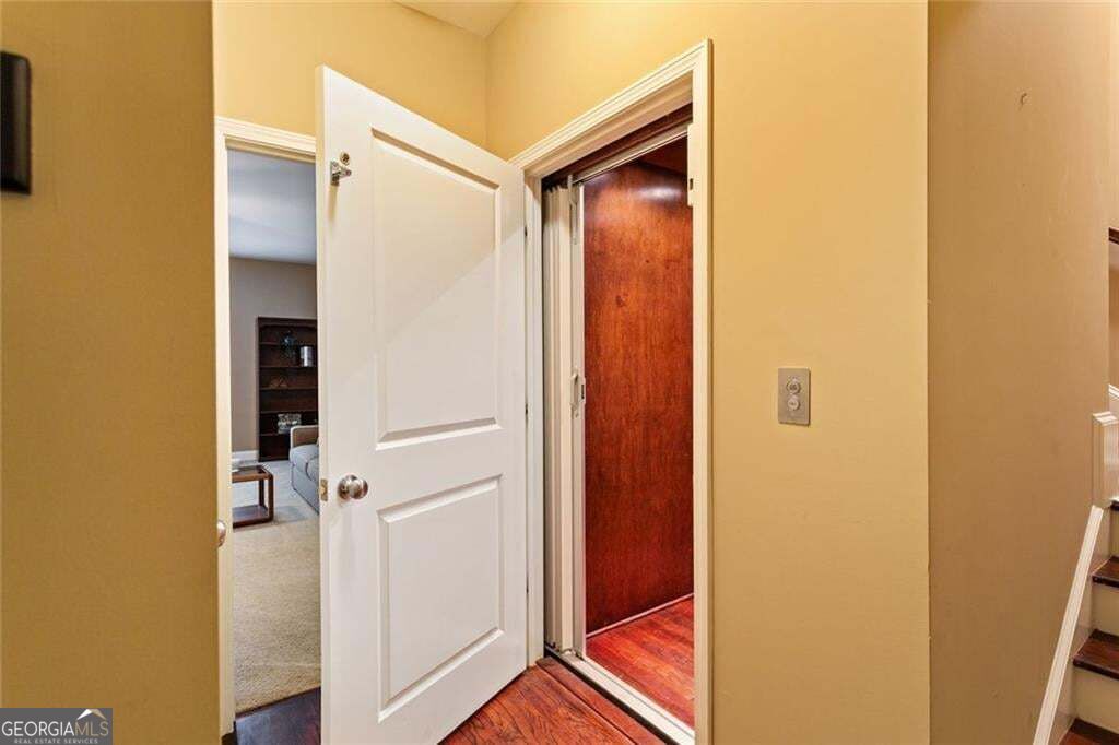 4087 Thorndale Lane Property Photo 26