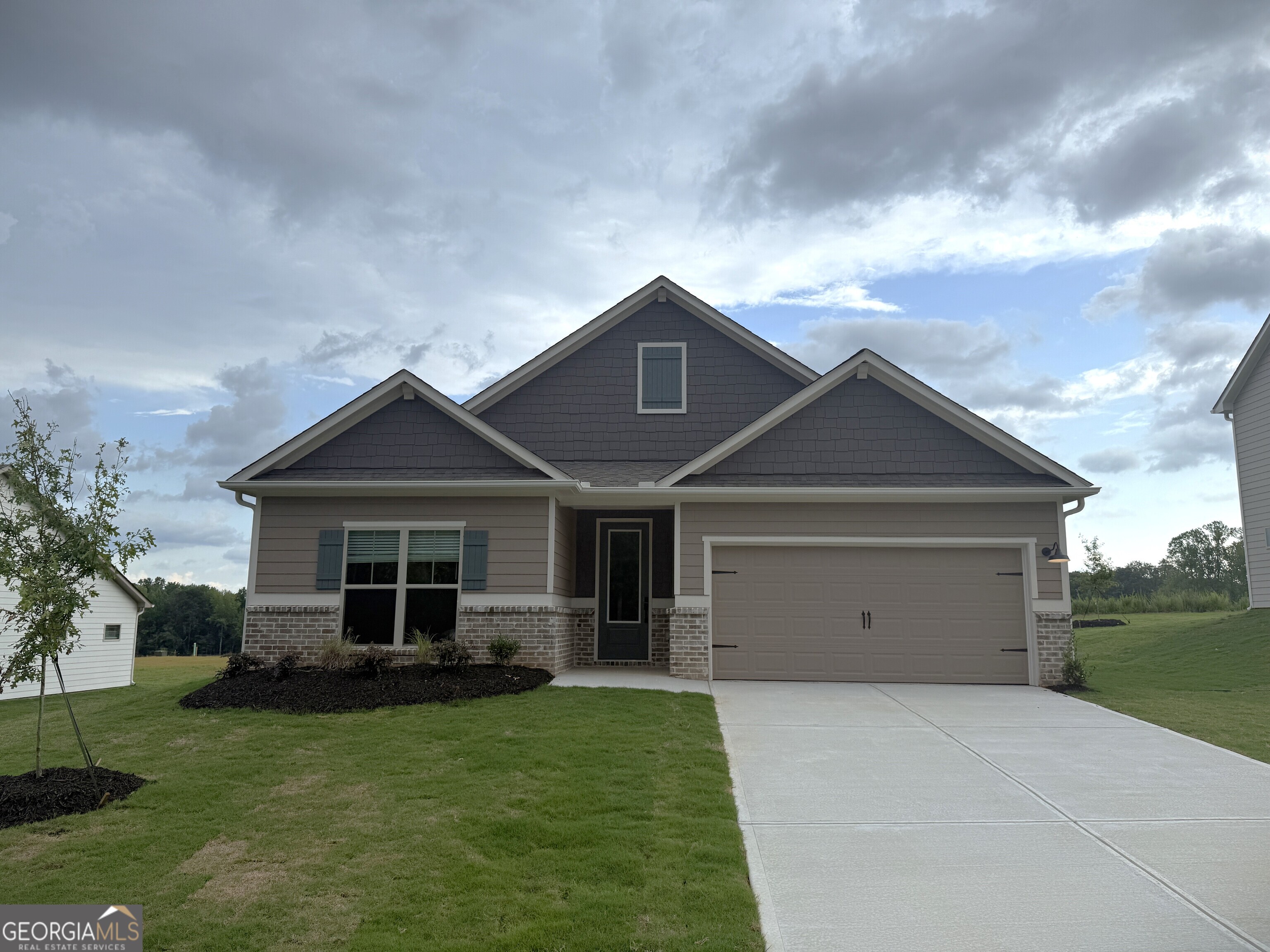 534 Cantrell Drive Property Photo 1