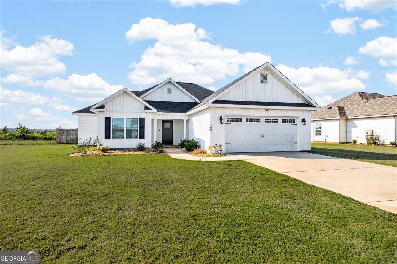 708 Daisy Drive Property Photo 1