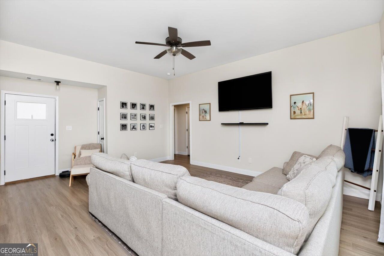 708 Daisy Drive Property Photo 11