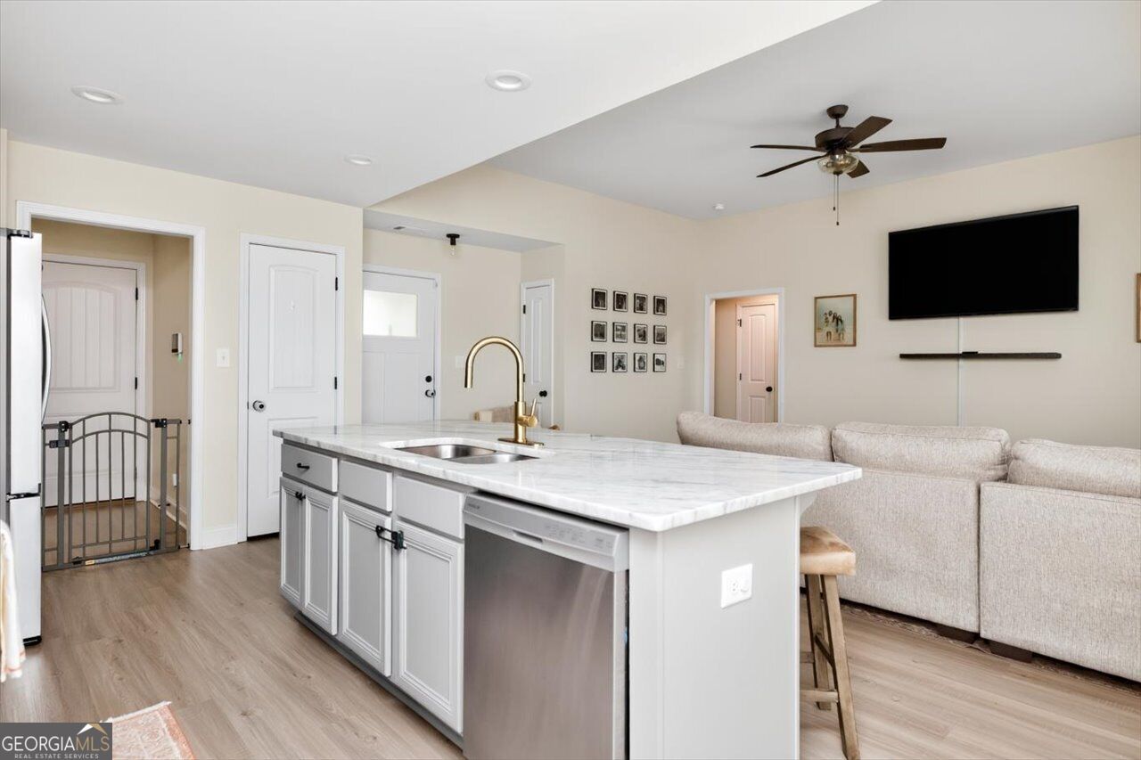 708 Daisy Drive Property Photo 18