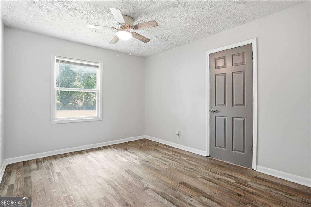 923 Redford Drive Se Property Photo 10