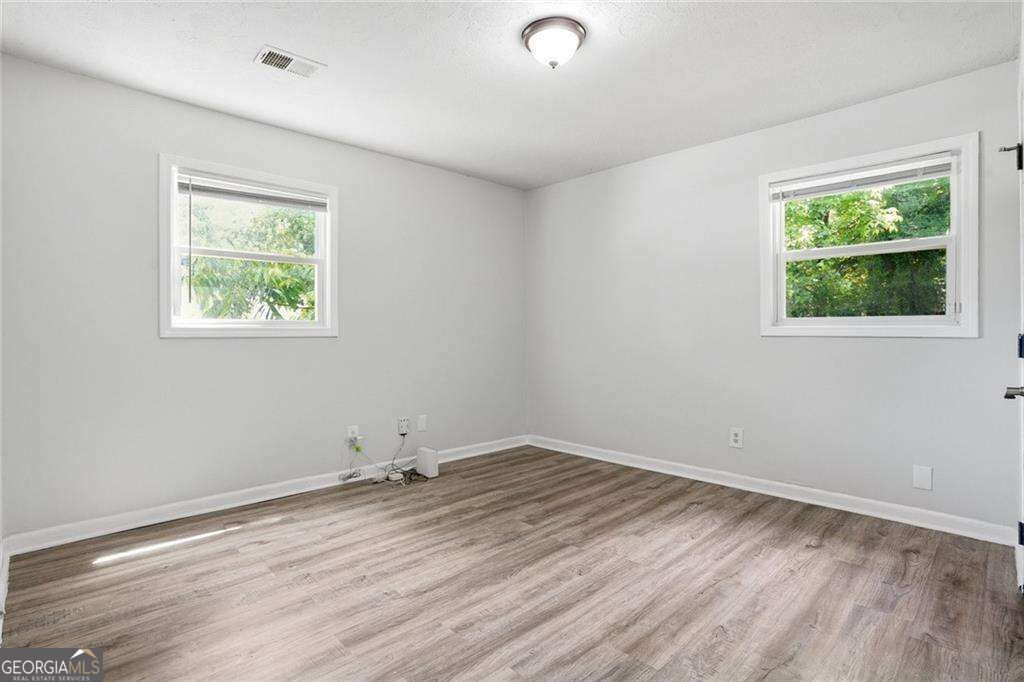 923 Redford Drive Se Property Photo 15