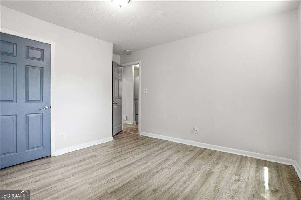 923 Redford Drive Se Property Photo 16
