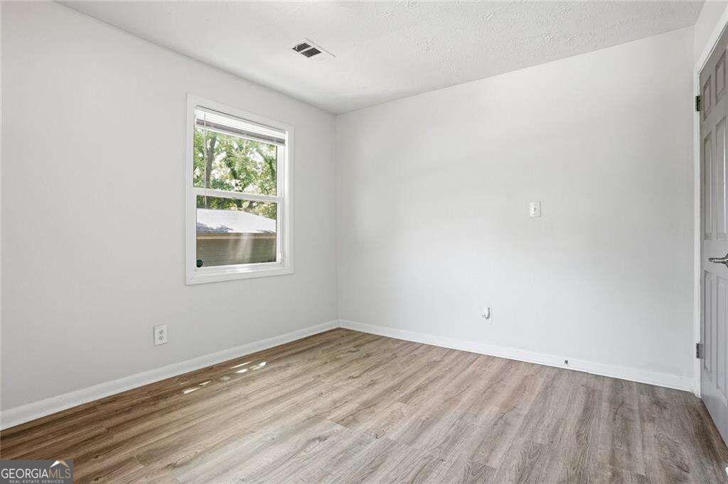 923 Redford Drive Se Property Photo 20
