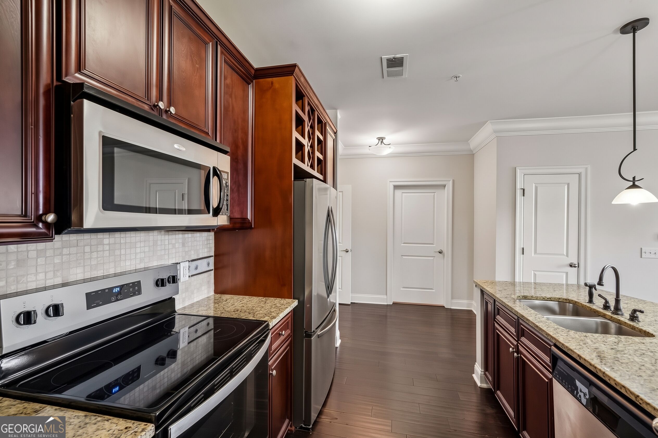 901 Abernathy Road Ne # 6230 Property Photo 9