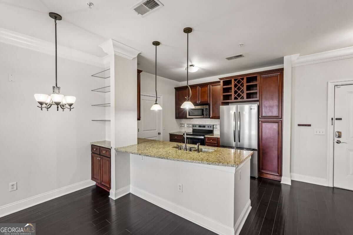 901 Abernathy Road Ne # 6230 Property Photo 12