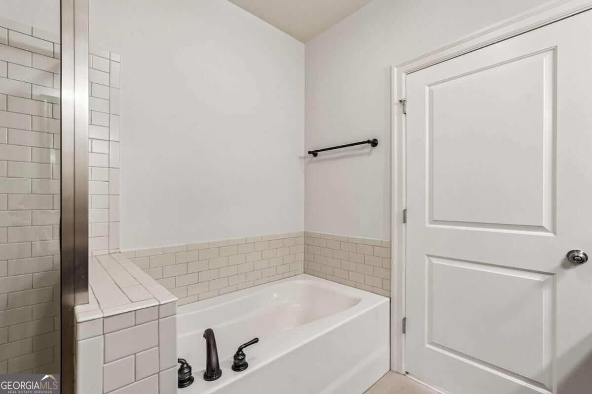 901 Abernathy Road Ne # 6230 Property Photo 30