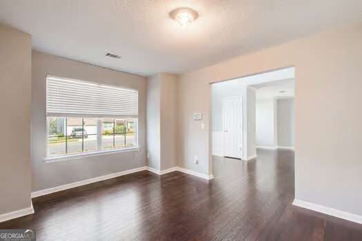 651 Vaughan Drive Property Photo 7