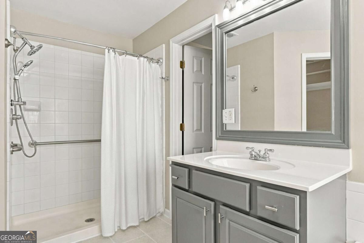 845 Valley Drive Property Photo 28