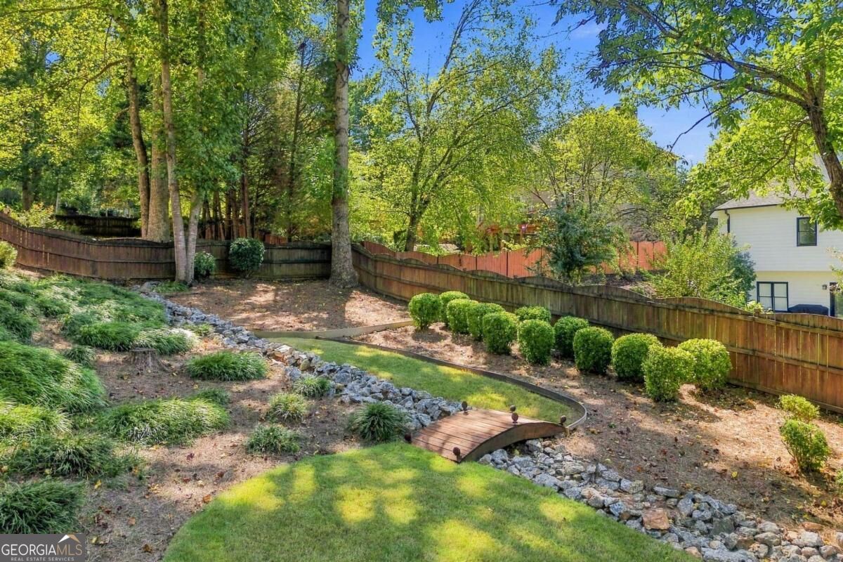 845 Valley Drive Property Photo 54