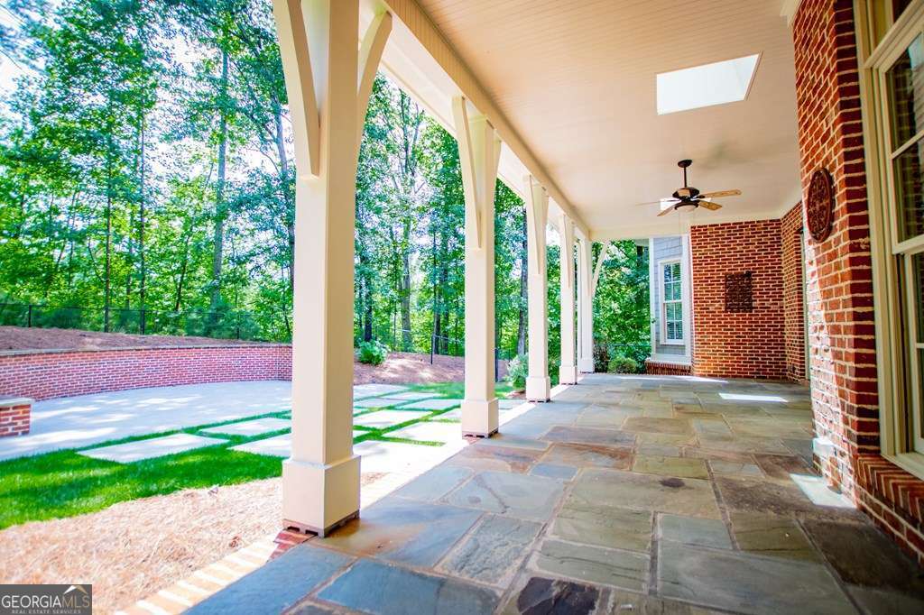 124 Greystone Drive Property Photo 12