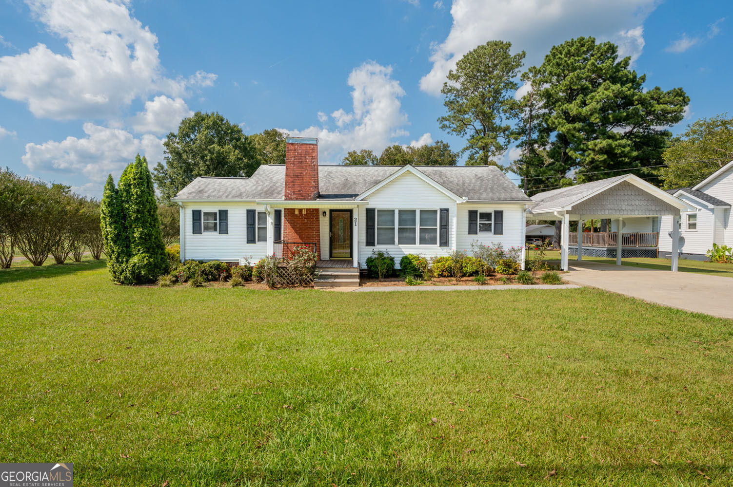 21 Dickeyville Road Property Photo 1