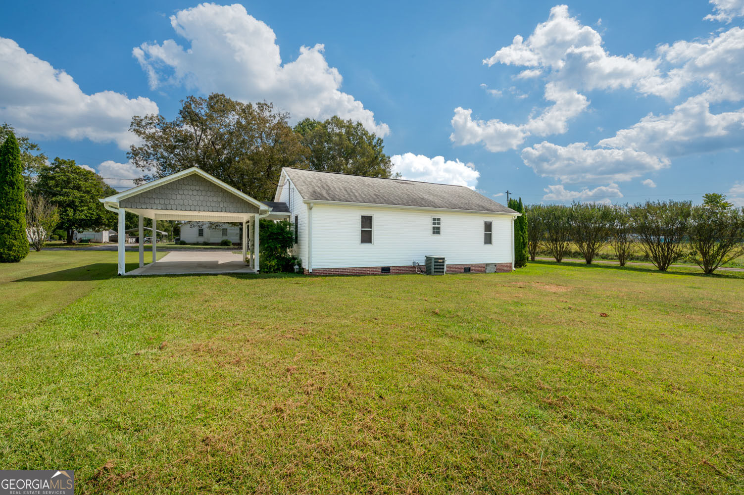 21 Dickeyville Road Property Photo 3