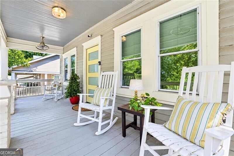 1003 Parsons Street Sw Property Photo 4