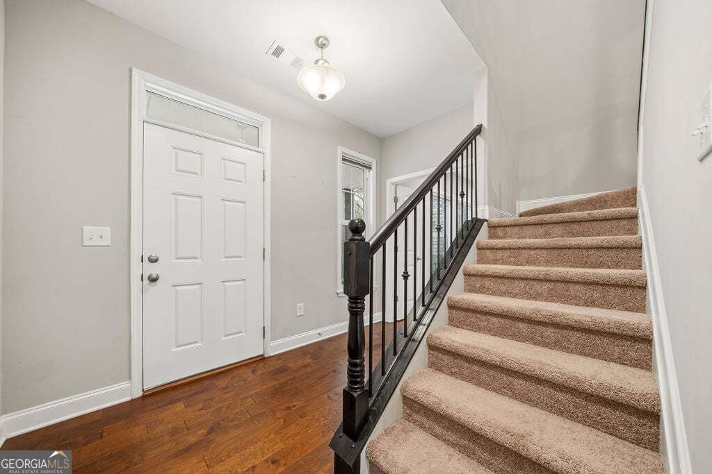 295 Floating Leaf Way Property Photo 4