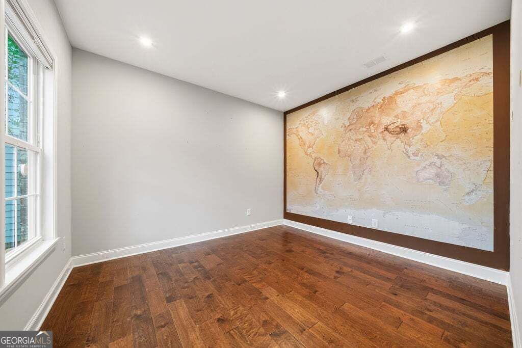 295 Floating Leaf Way Property Photo 6