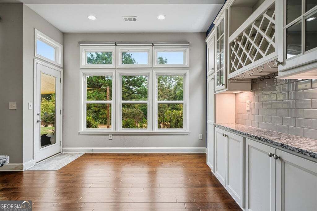 295 Floating Leaf Way Property Photo 18