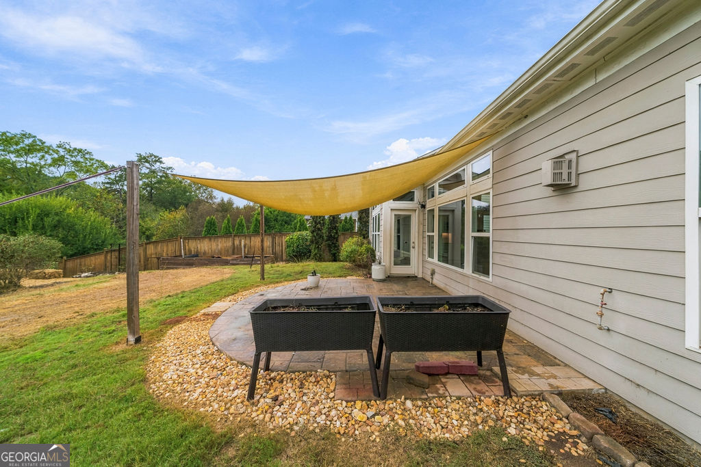 295 Floating Leaf Way Property Photo 33