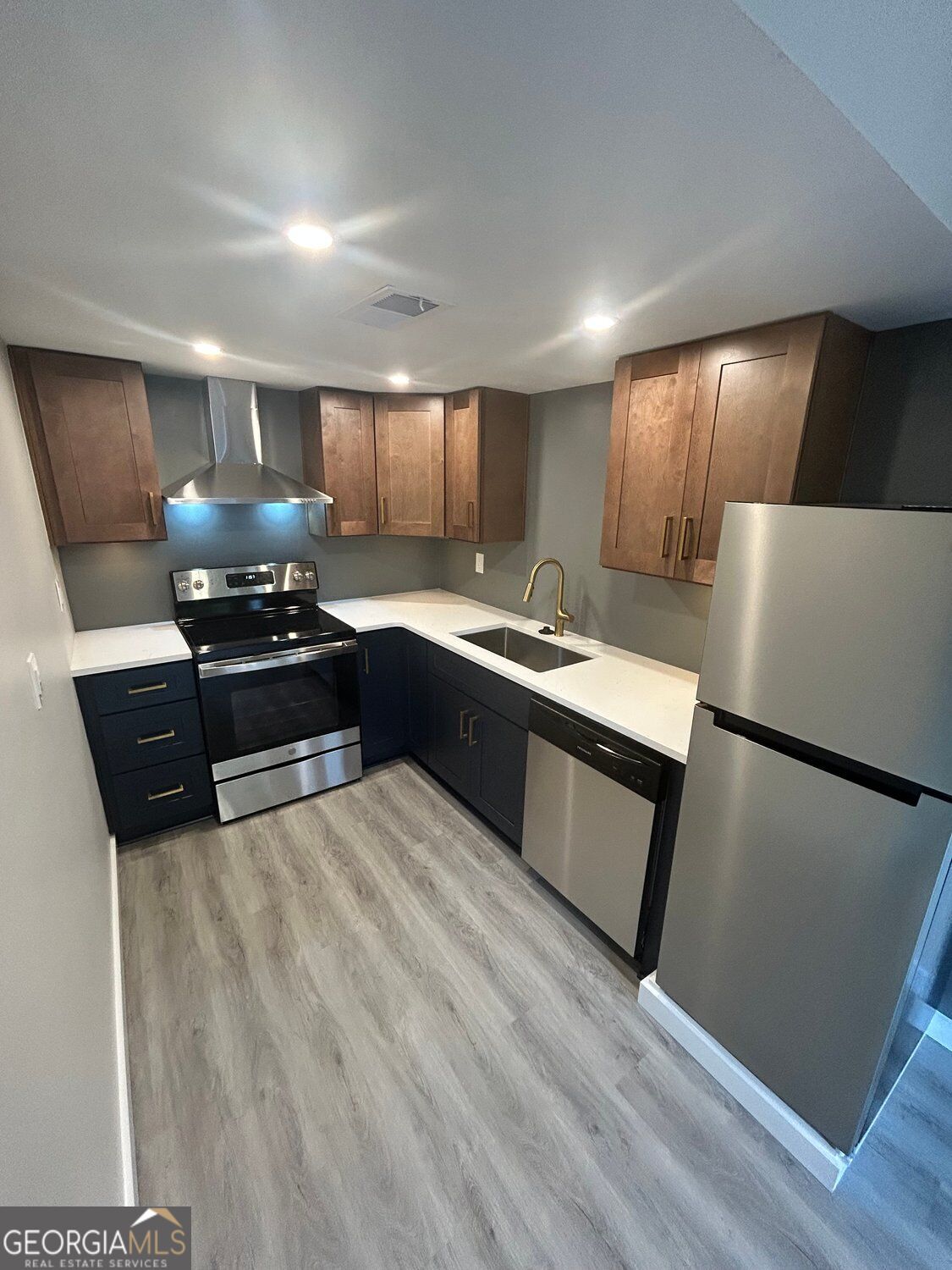 3541 Old Chamblee Tucker Road # H Property Photo 4