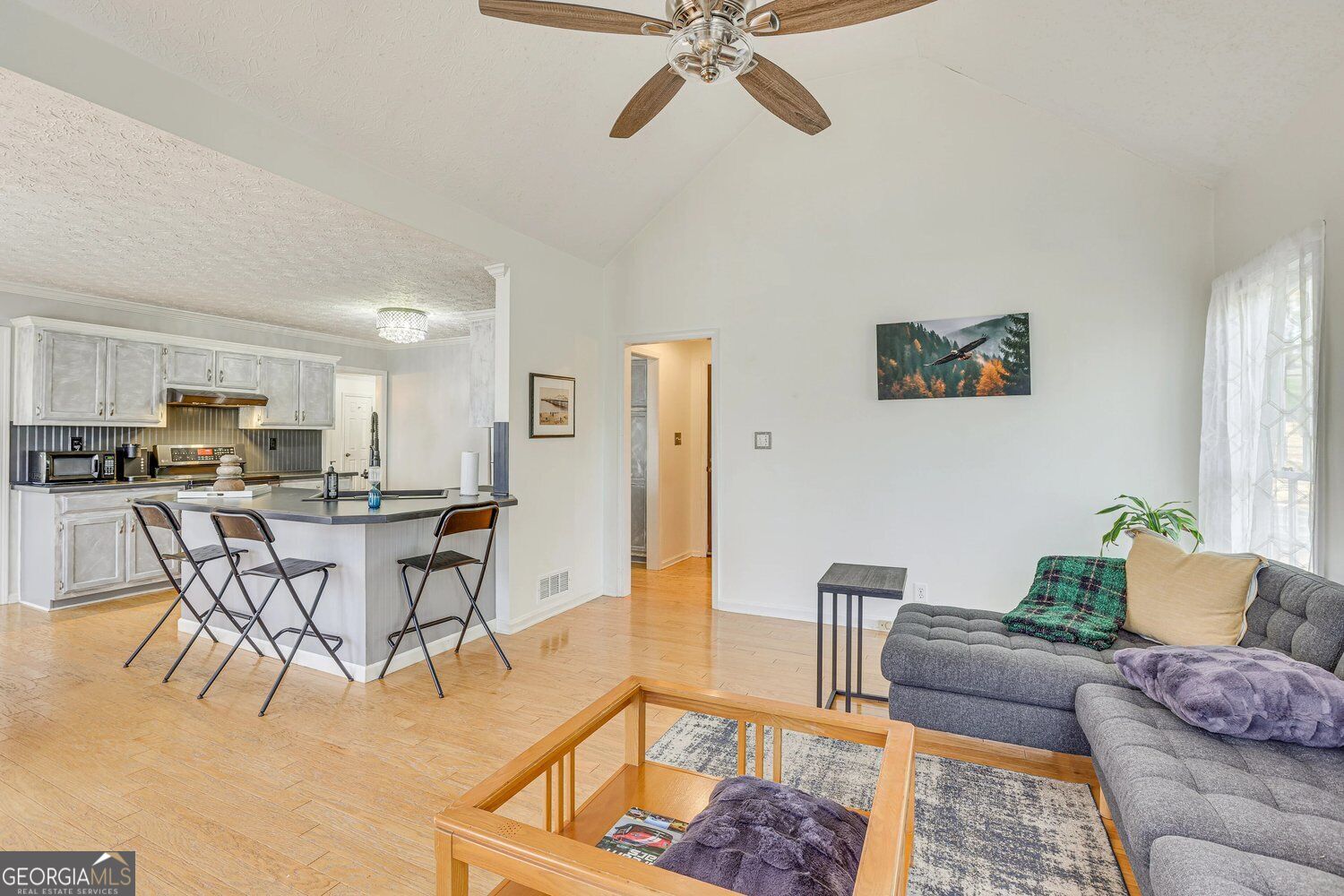 3075 Superior Drive Se Property Photo 4