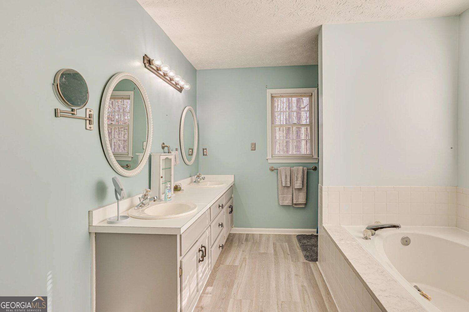 3075 Superior Drive Se Property Photo 15