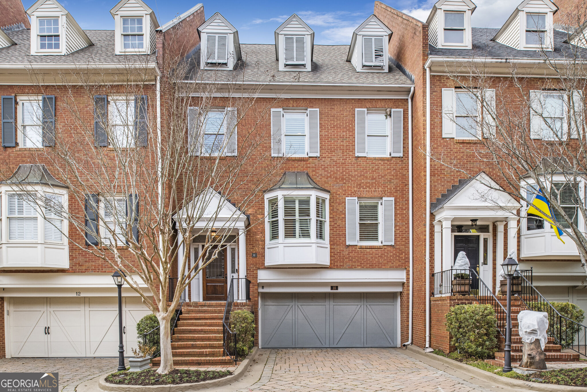 3685 Peachtree Road Ne # 10 Property Photo 1