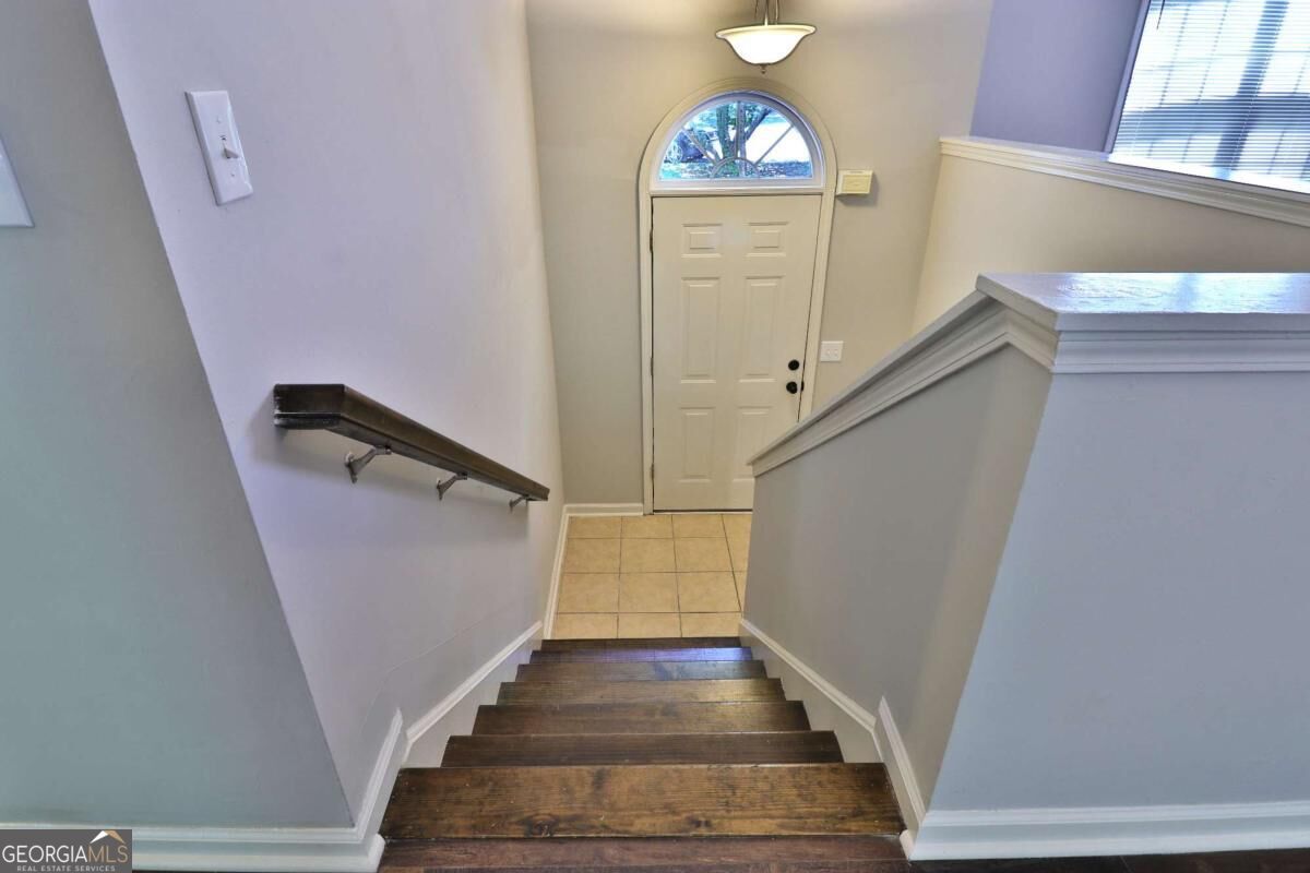 353 Fall View Court Property Photo 12