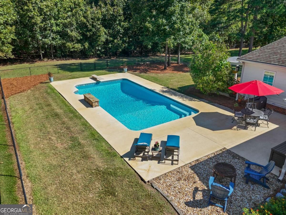 111 Ashley Court Property Photo 43