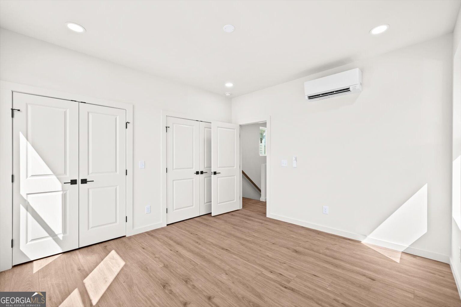 904 S Hamilton Street Property Photo 25
