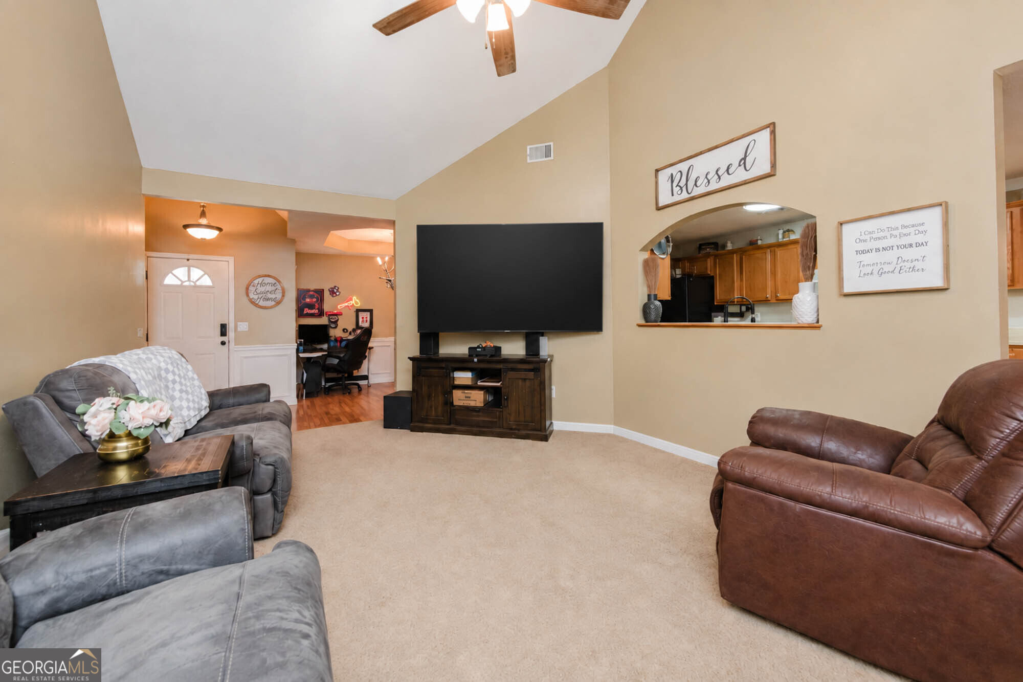 509 Clover Trail Property Photo 4