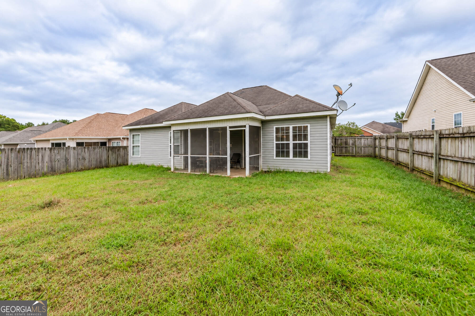 509 Clover Trail Property Photo 32