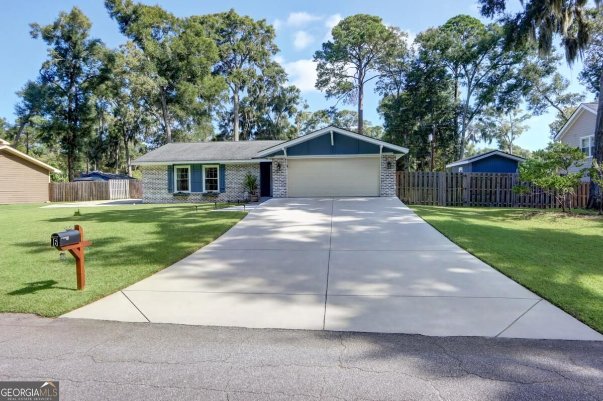 6 Coffee Woods Drive Property Photo 3