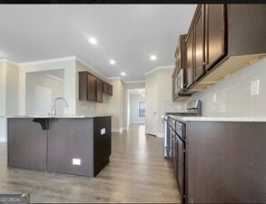 17 Camden Lake Way Property Photo 9
