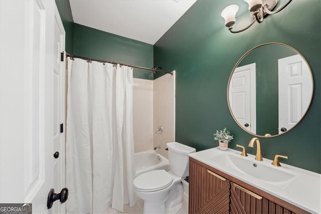 3440 Highcroft Circle Property Photo 11