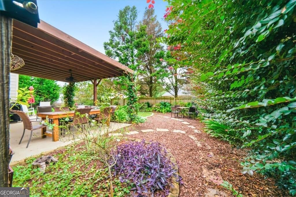 3440 Highcroft Circle Property Photo 27