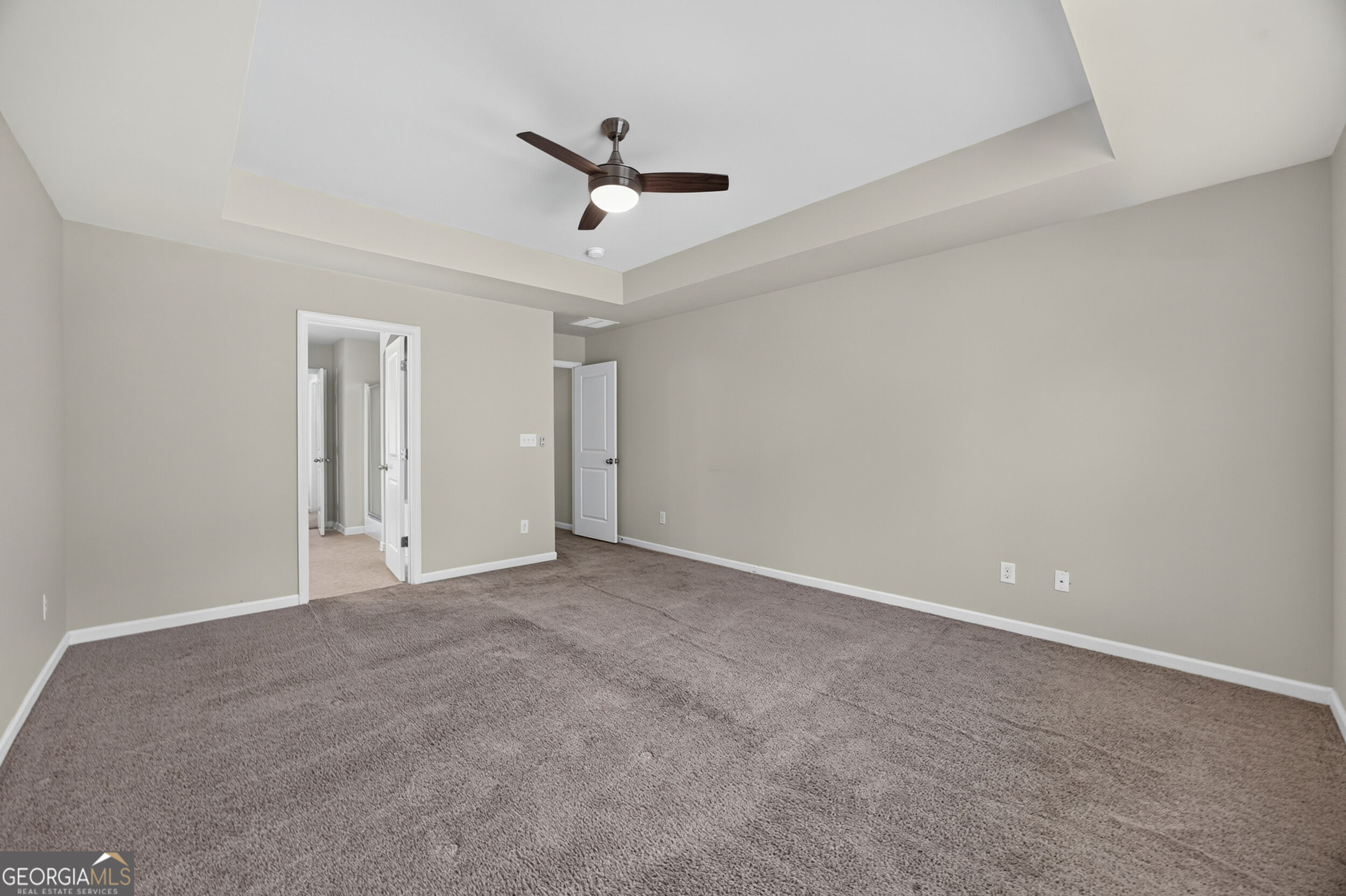7113 Creeksong Drive Property Photo 16
