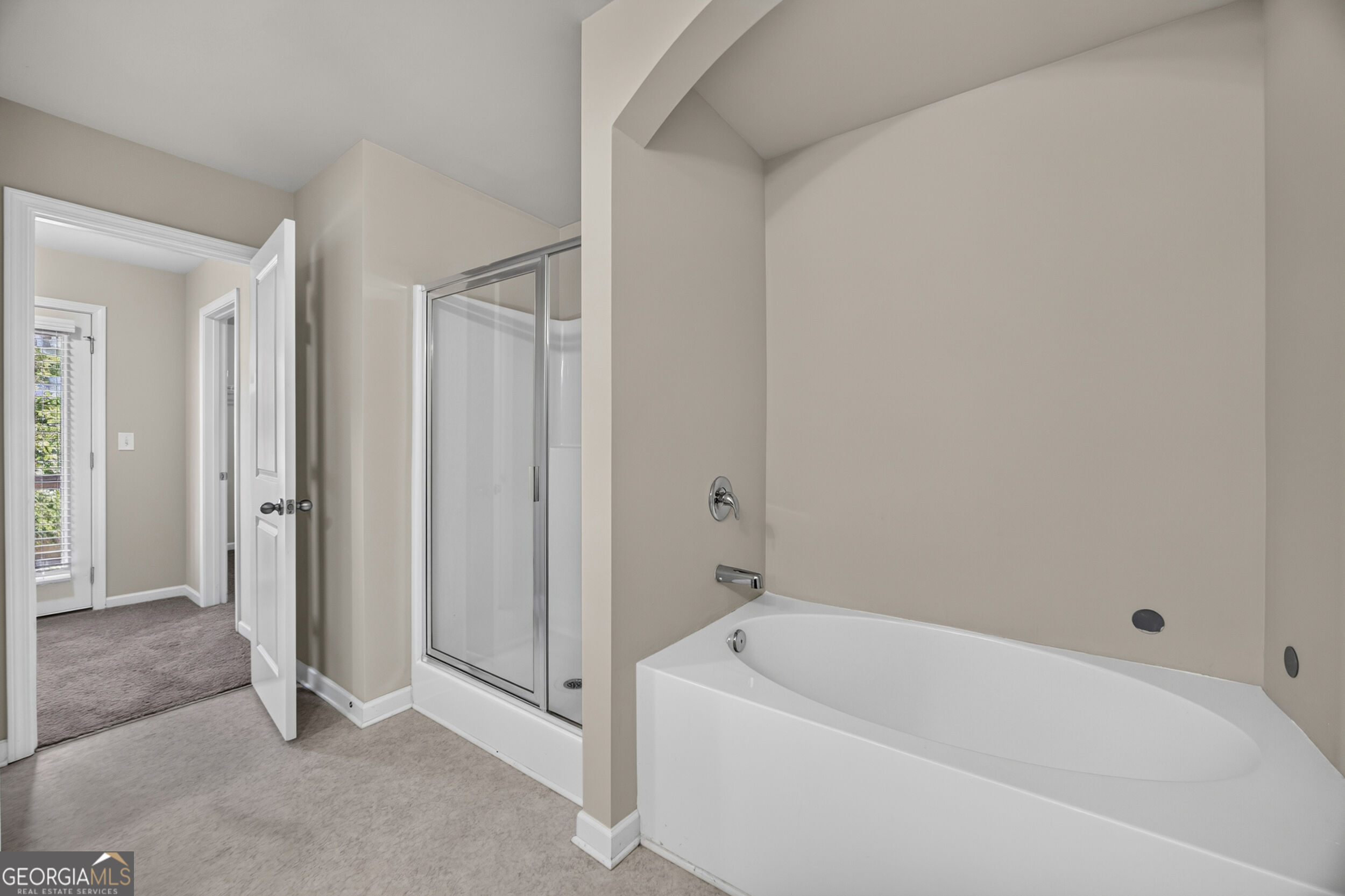 7113 Creeksong Drive Property Photo 18