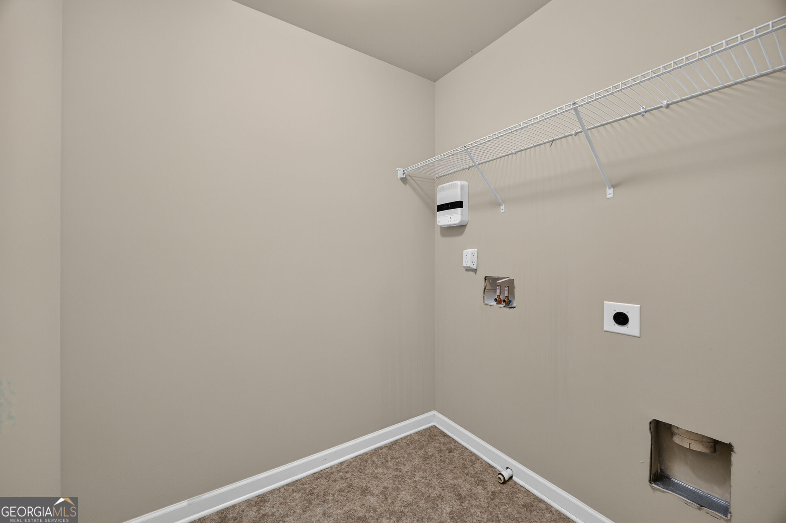 7113 Creeksong Drive Property Photo 21