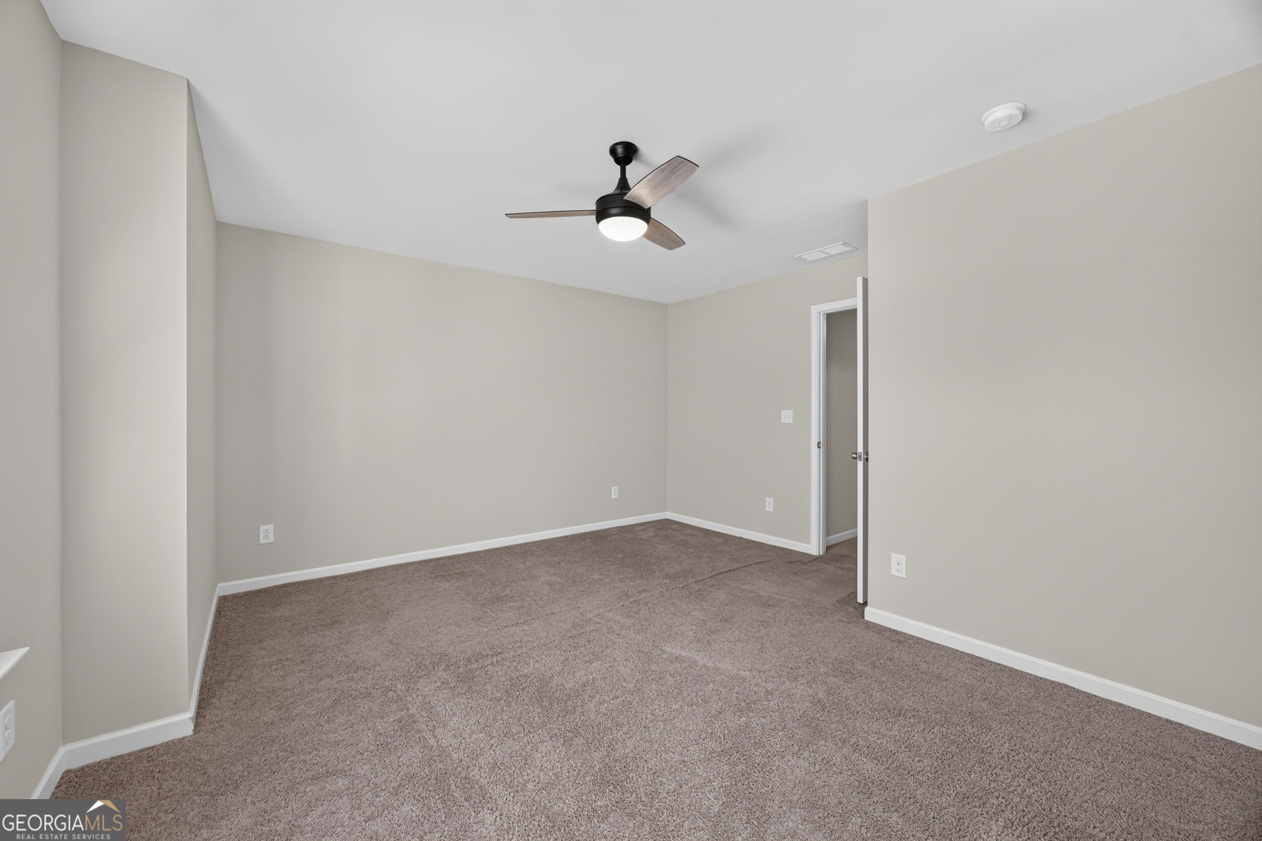 7113 Creeksong Drive Property Photo 23