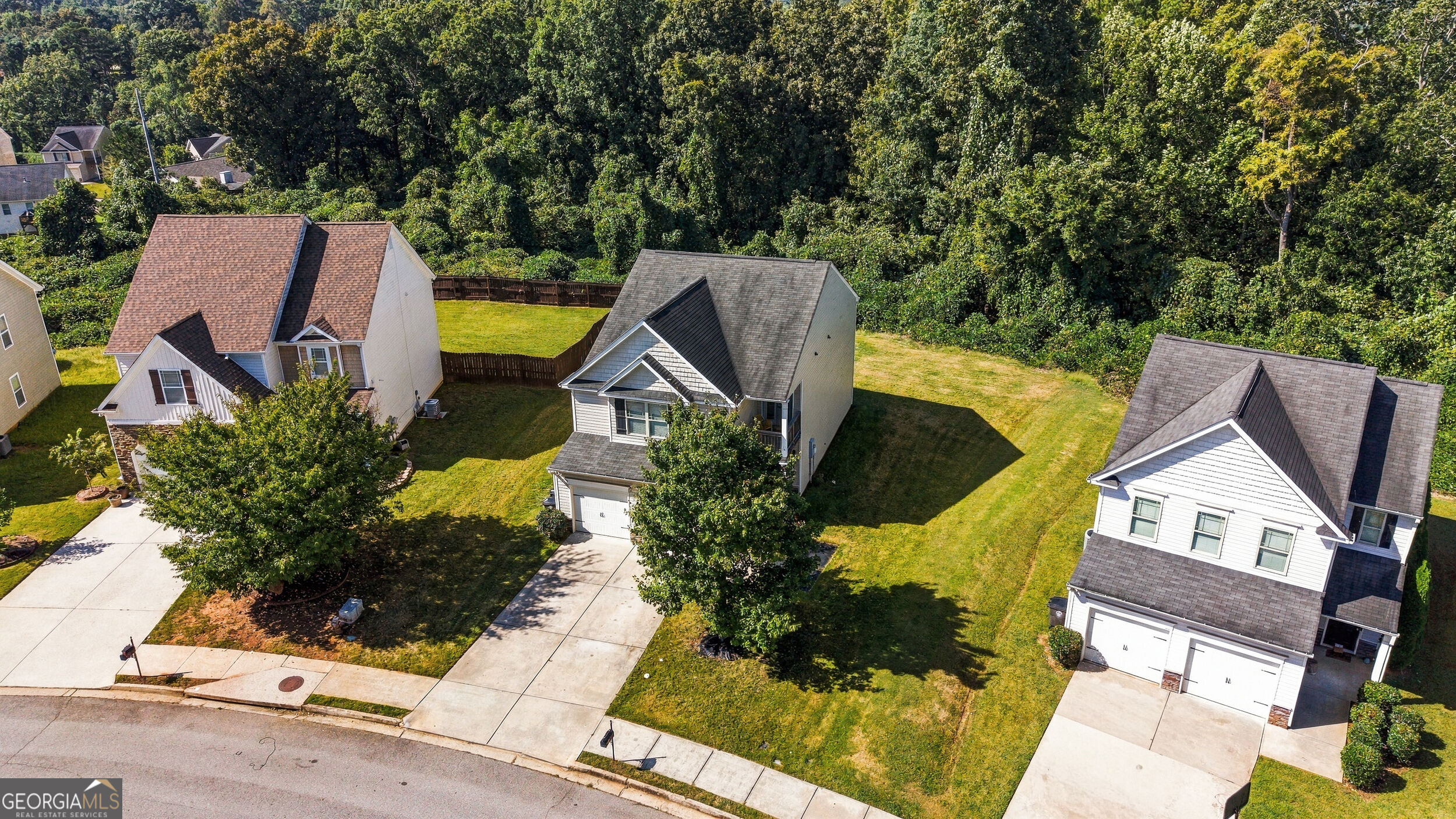 7113 Creeksong Drive Property Photo 28