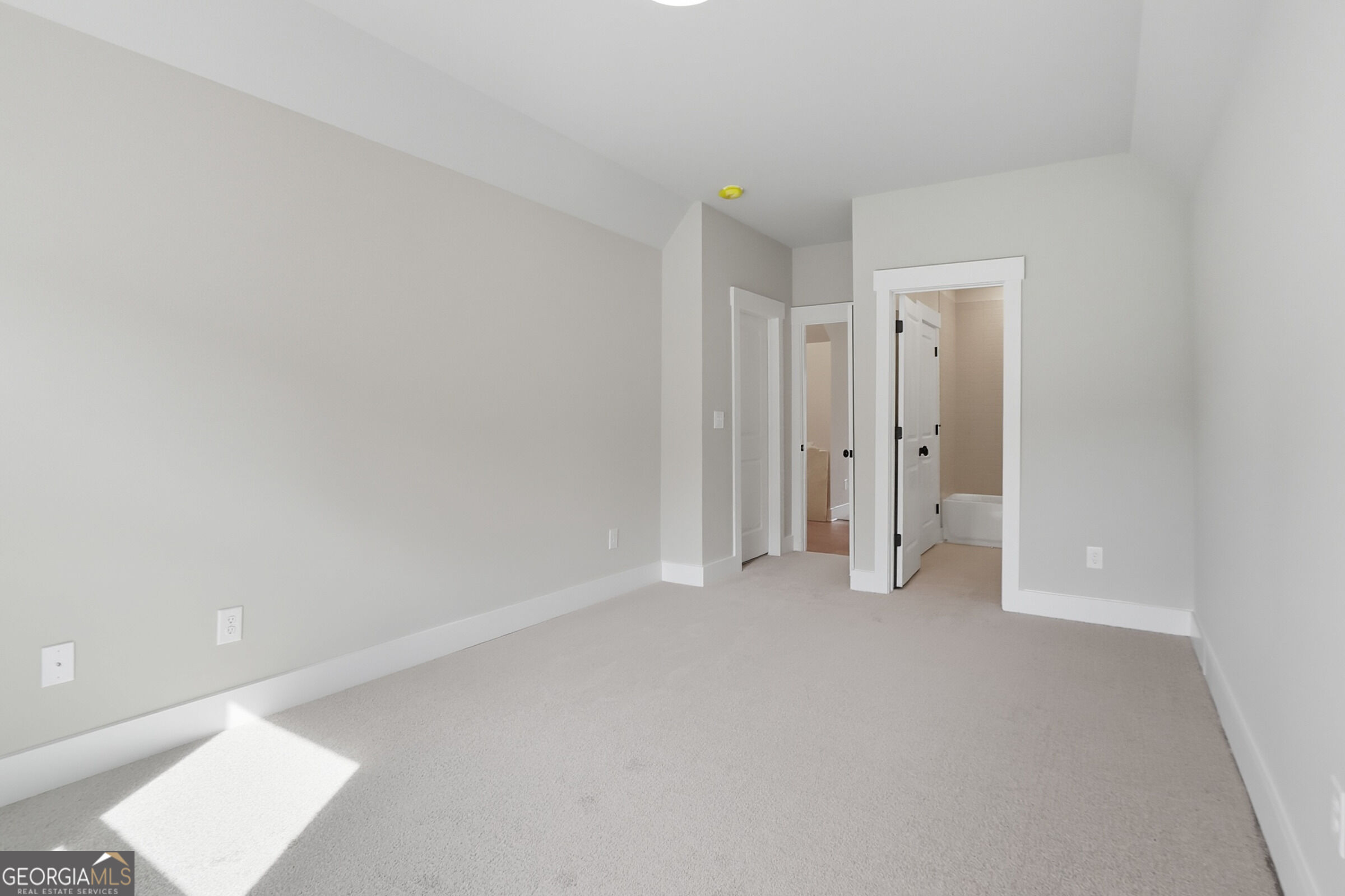 97 Old Town Road Property Photo 71