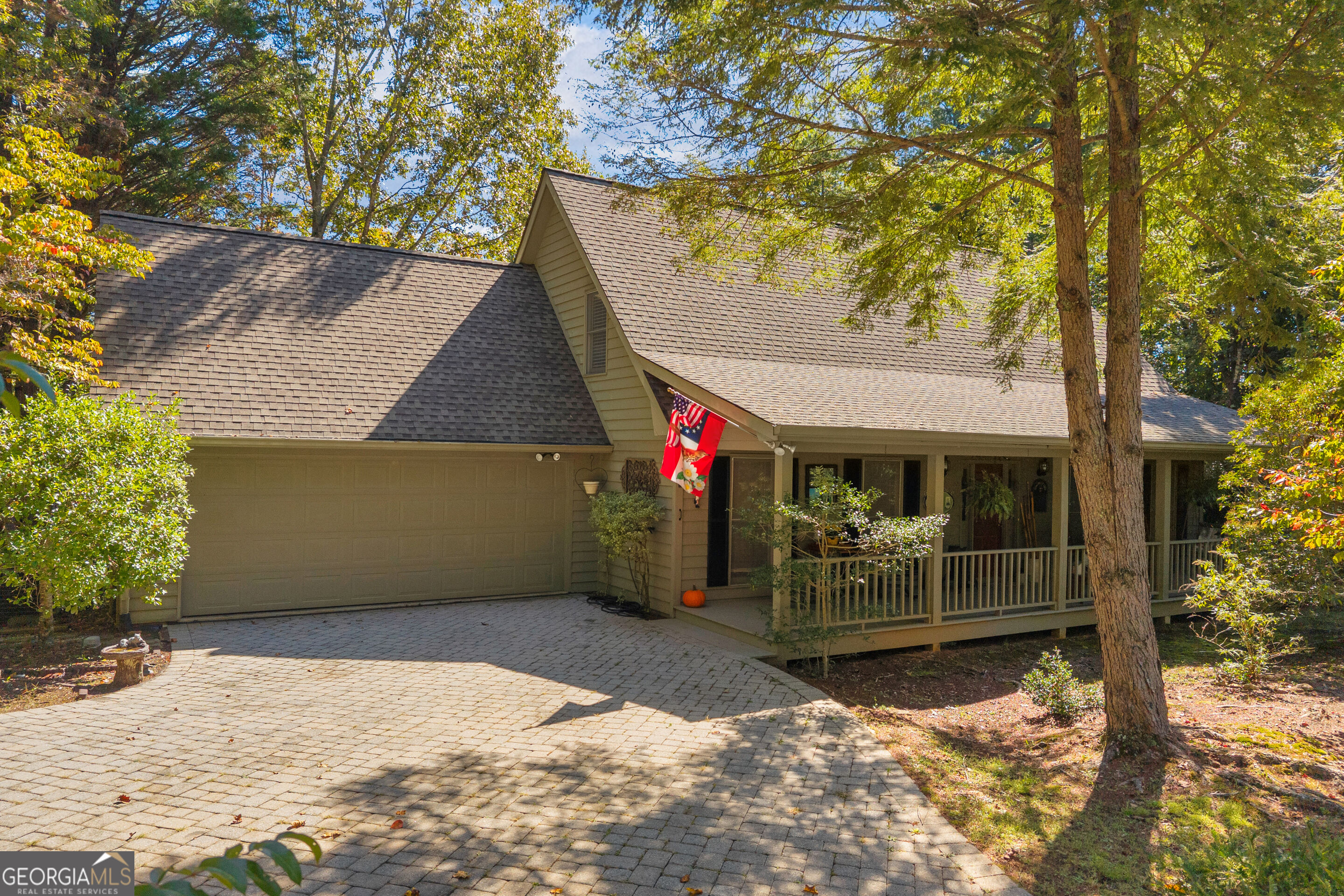 107 Hawks Nest Property Photo 1