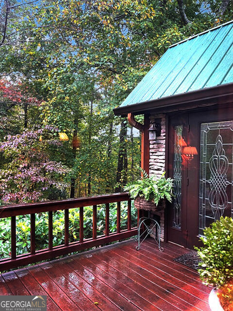 205 Minnehaha Trail Property Photo 4