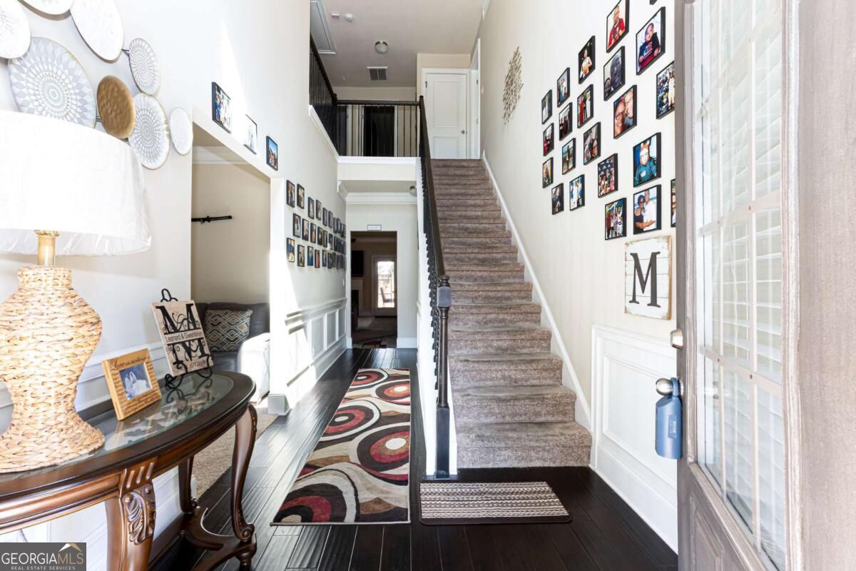 100 Regency Place Property Photo 6