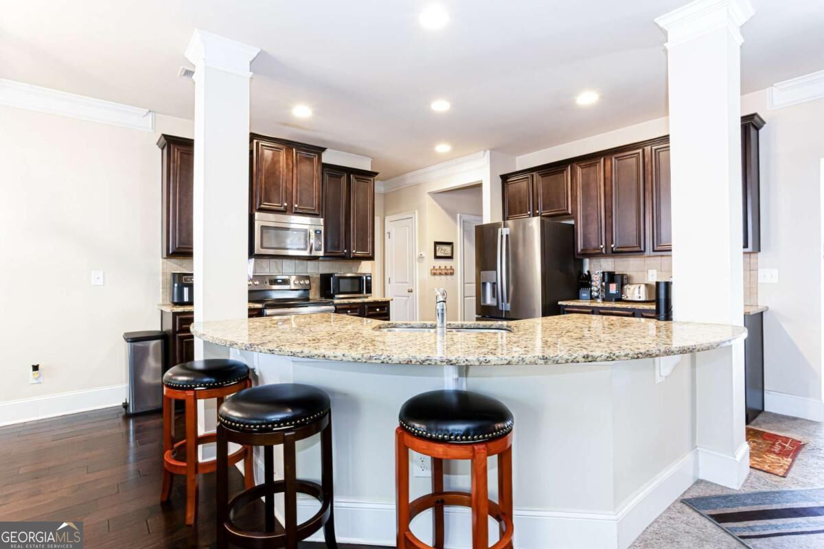 100 Regency Place Property Photo 15