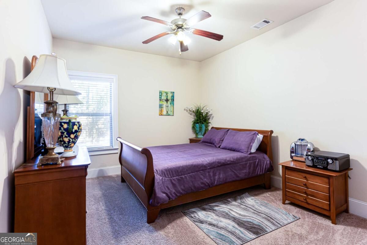 100 Regency Place Property Photo 21