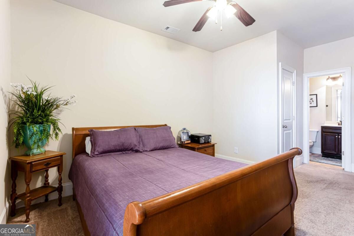 100 Regency Place Property Photo 22