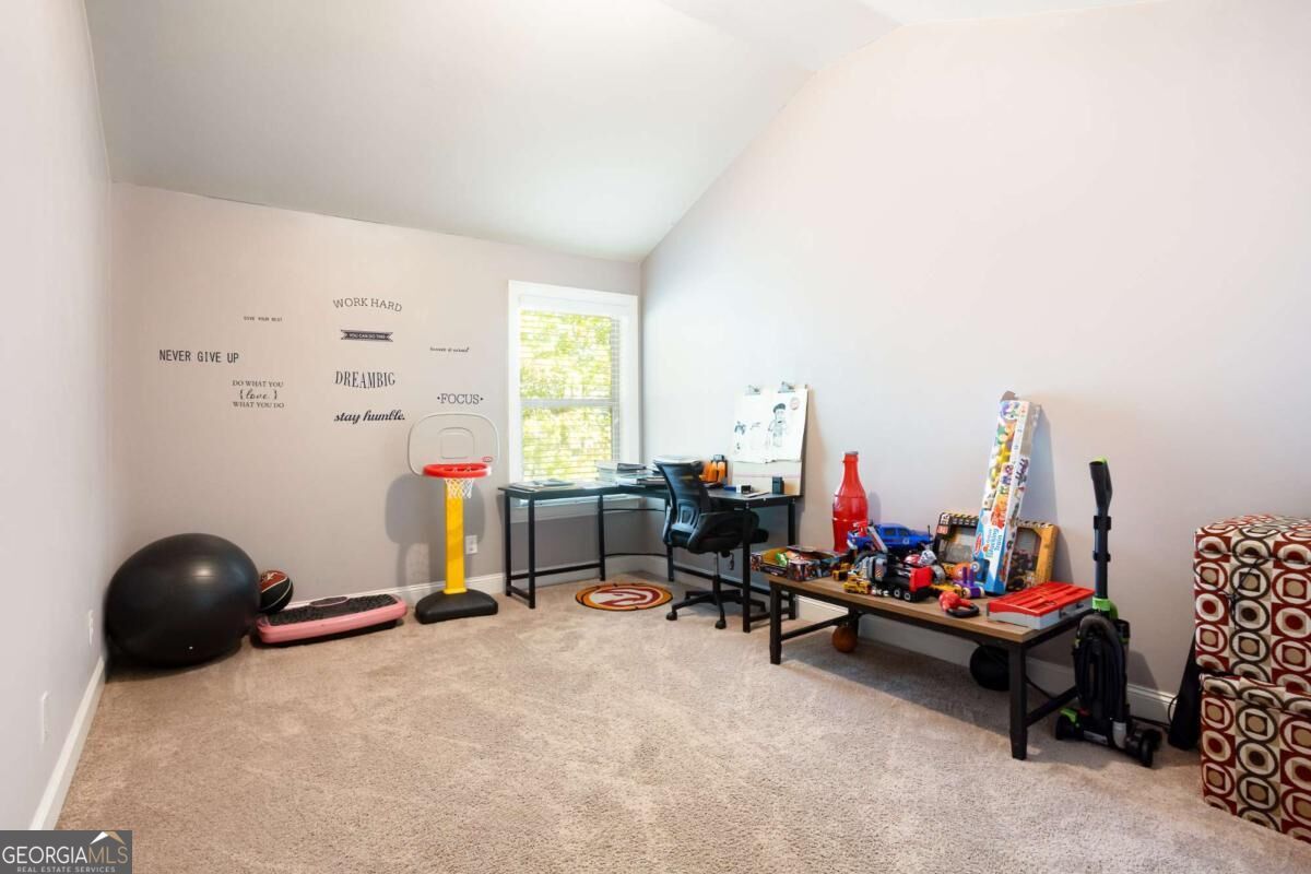 100 Regency Place Property Photo 30